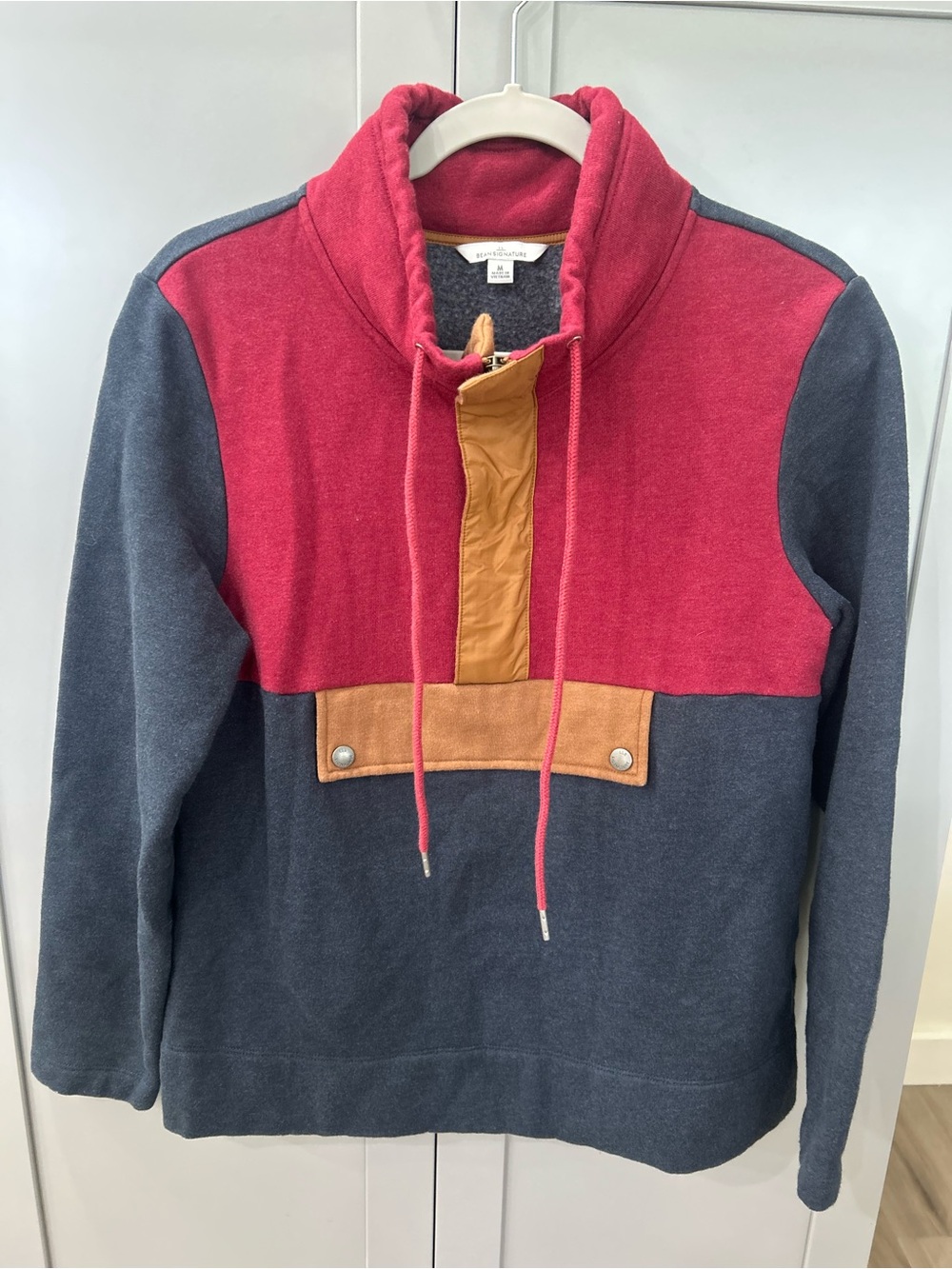 LL Bean Signature Colorblock Snap Neck Pullover Sweatshirt Navy Red Medium